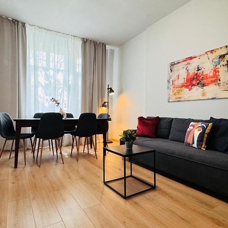 Ideal Home - Spacious & Modern Accommodation Near Unirii Square Bucareste Exterior foto