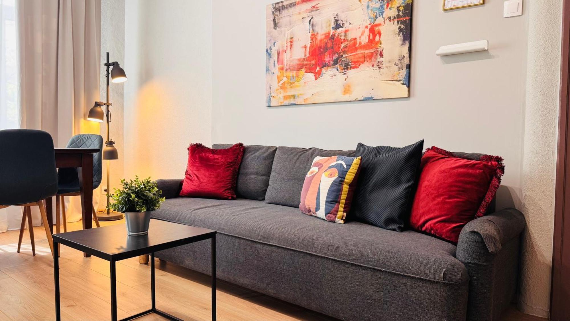 Ideal Home - Spacious & Modern Accommodation Near Unirii Square Bucareste Quarto foto