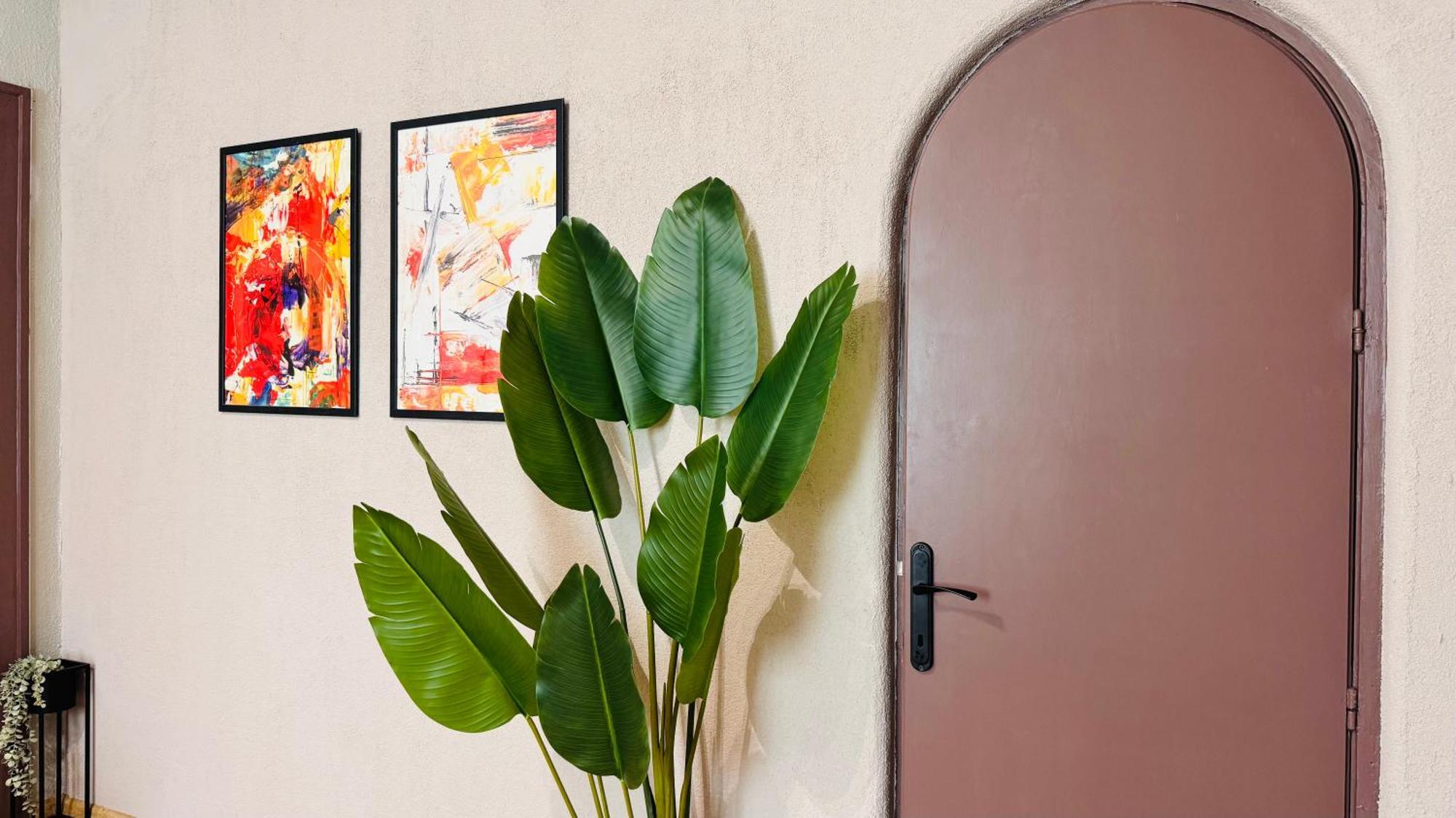 Ideal Home - Spacious & Modern Accommodation Near Unirii Square Bucareste Quarto foto