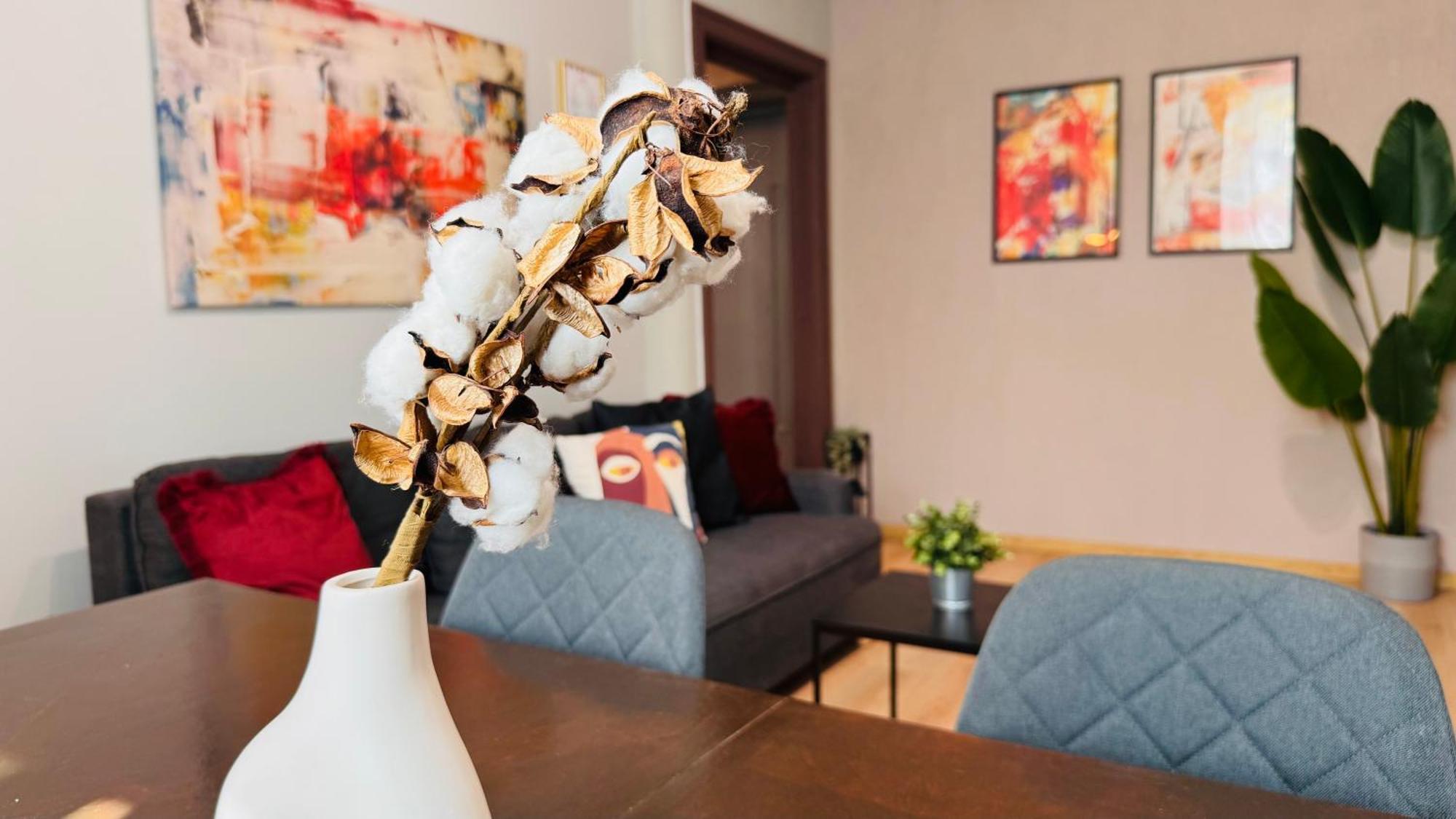 Ideal Home - Spacious & Modern Accommodation Near Unirii Square Bucareste Quarto foto