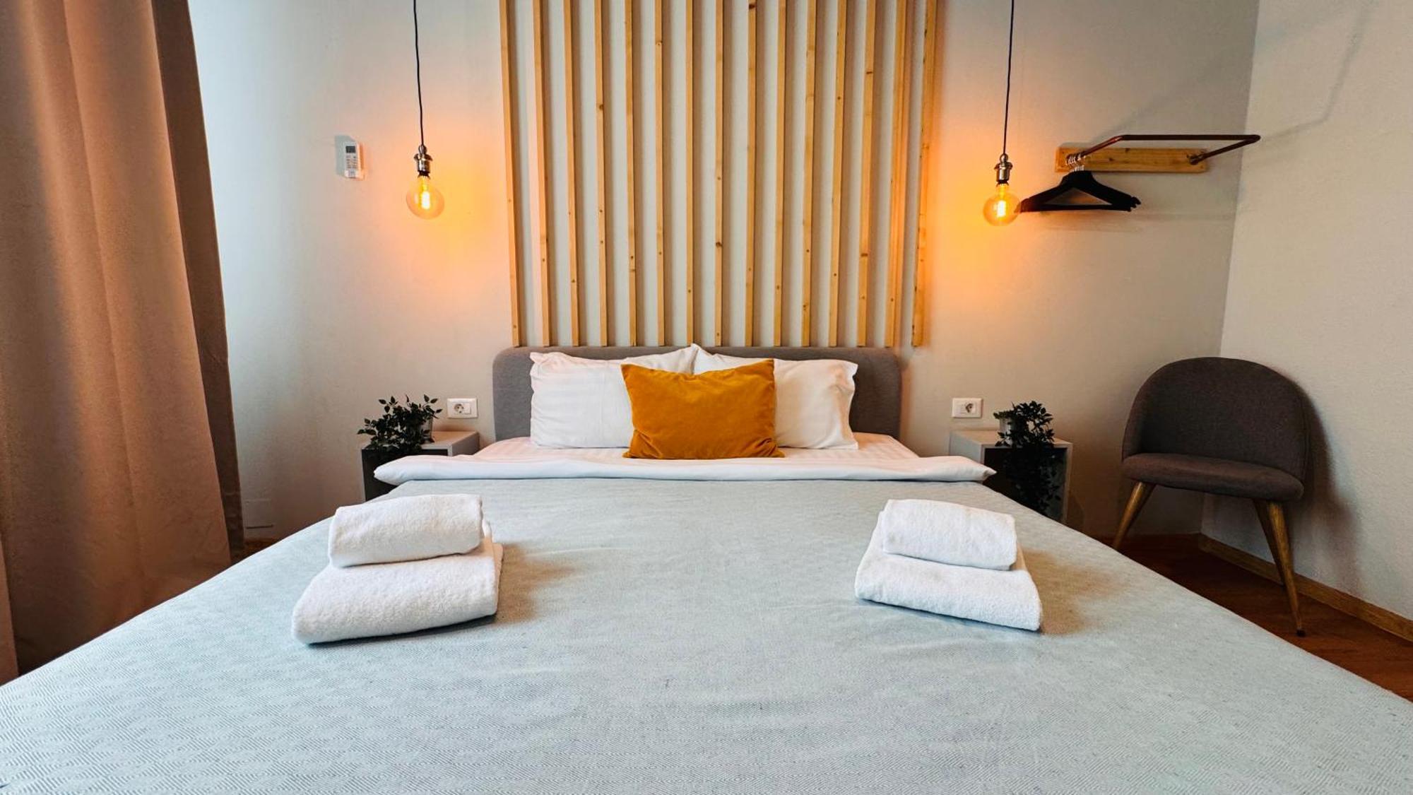 Ideal Home - Spacious & Modern Accommodation Near Unirii Square Bucareste Quarto foto