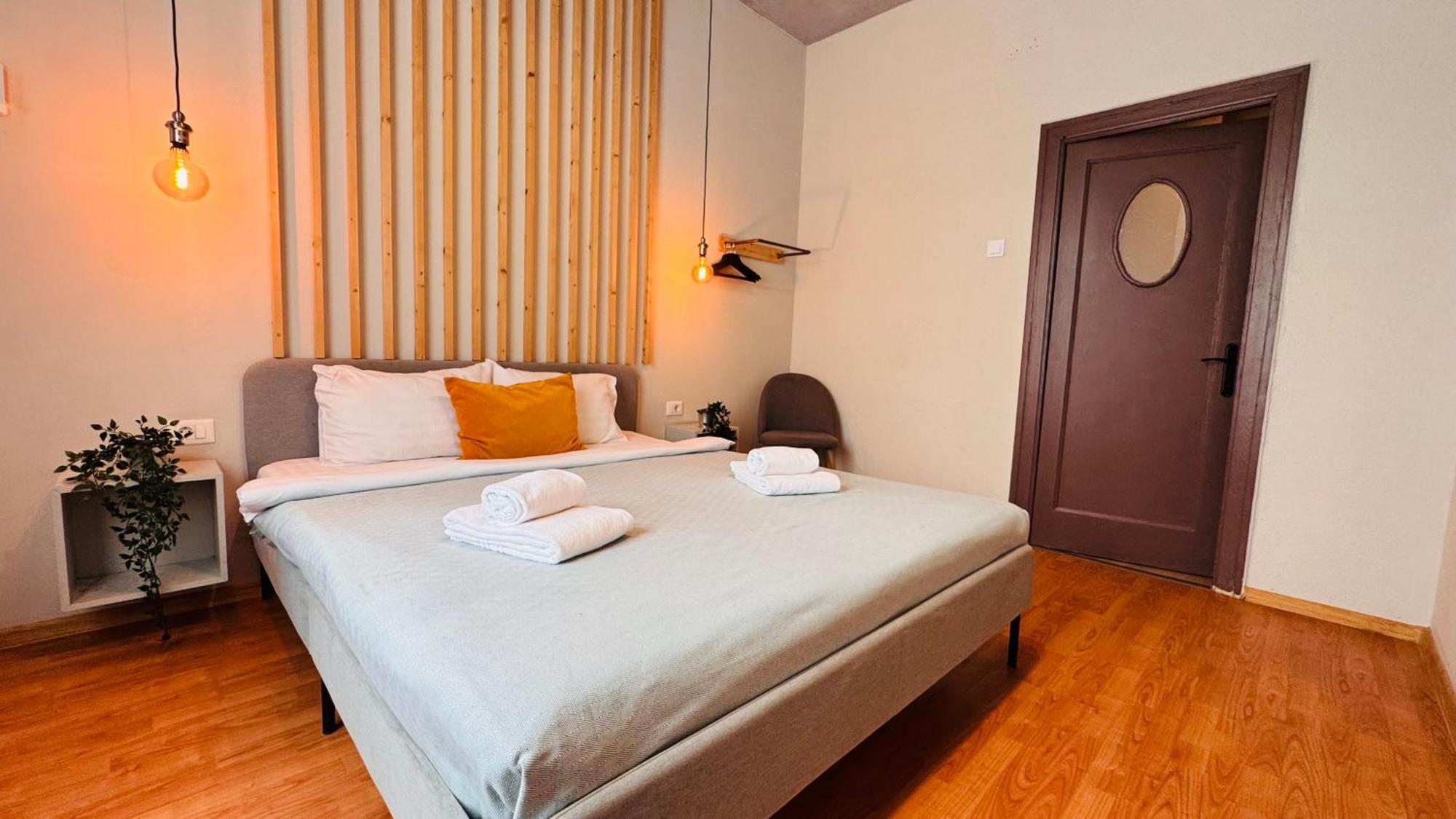Ideal Home - Spacious & Modern Accommodation Near Unirii Square Bucareste Quarto foto