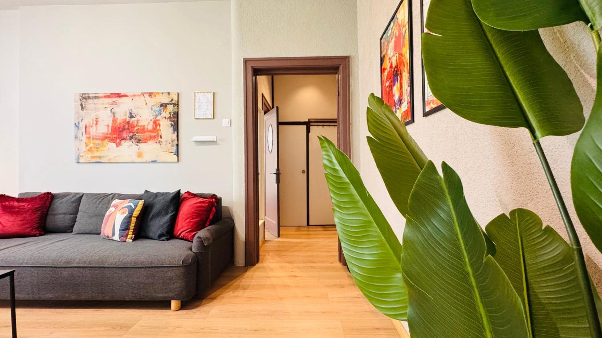 Ideal Home - Spacious & Modern Accommodation Near Unirii Square Bucareste Quarto foto