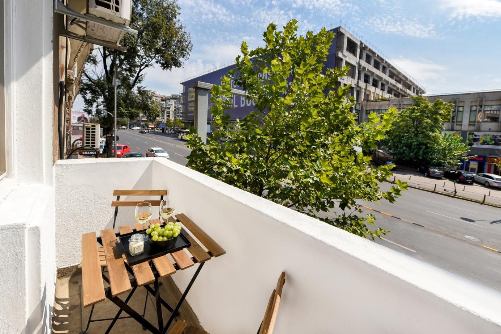 Ideal Home - Spacious & Modern Accommodation Near Unirii Square Bucareste Exterior foto