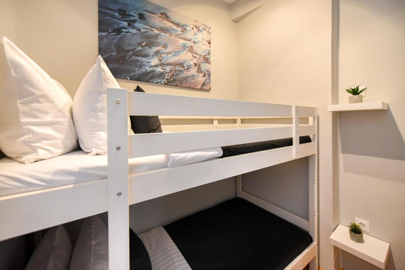 Ideal Home - Spacious & Modern Accommodation Near Unirii Square Bucareste Exterior foto